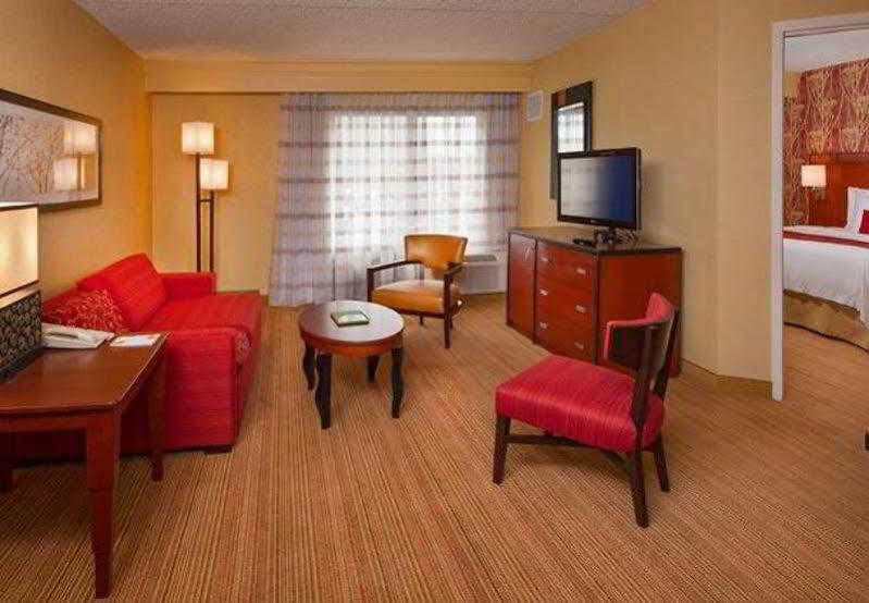 Hotel Courtyard By Marriott Secaucus Meadowlands Zewnętrze zdjęcie