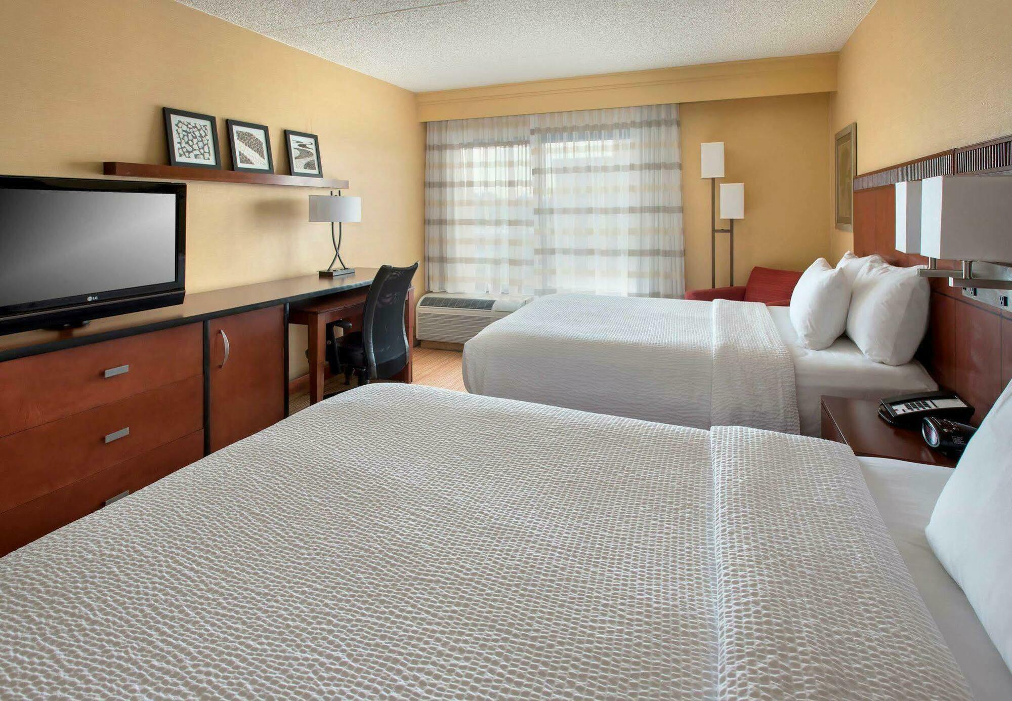 Hotel Courtyard By Marriott Secaucus Meadowlands Zewnętrze zdjęcie